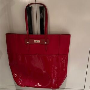 Hunter Glossy Red Tote